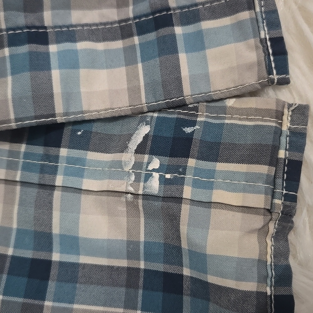 Patagonia Men's Blue and White Bandito Plaid Shirt - Picture 6 of 6